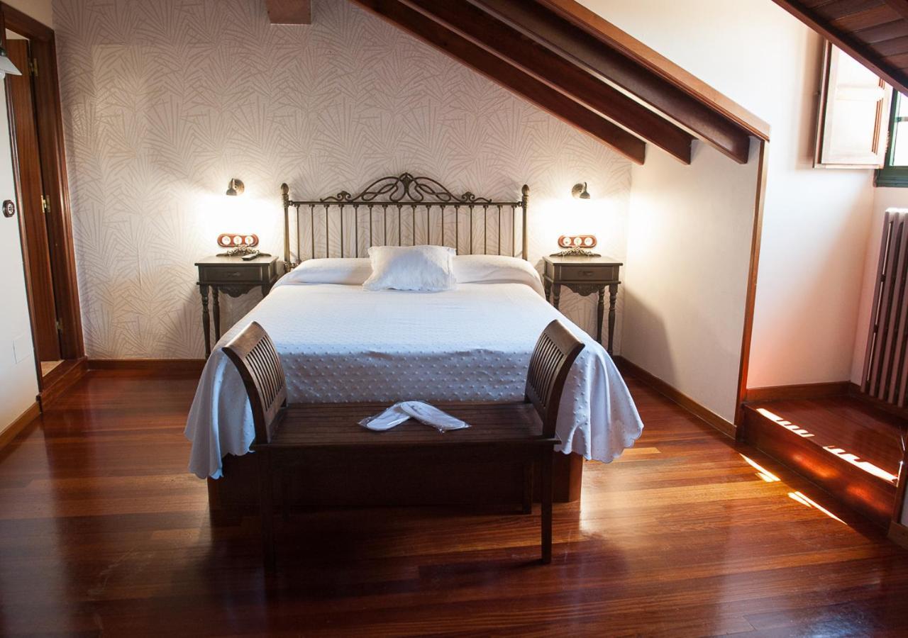 Casa De Costoia Guest House Santiago de Compostela Exterior photo